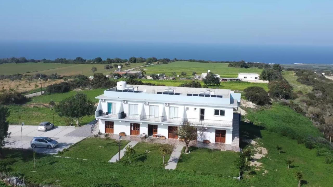 Karpaz Sunset Hotel Rizokarpaso Ngoại thất bức ảnh
